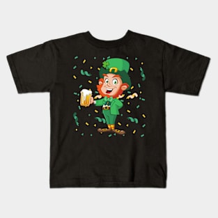 Leprechaun Drinking Beer St. Patrick's Day Kids T-Shirt